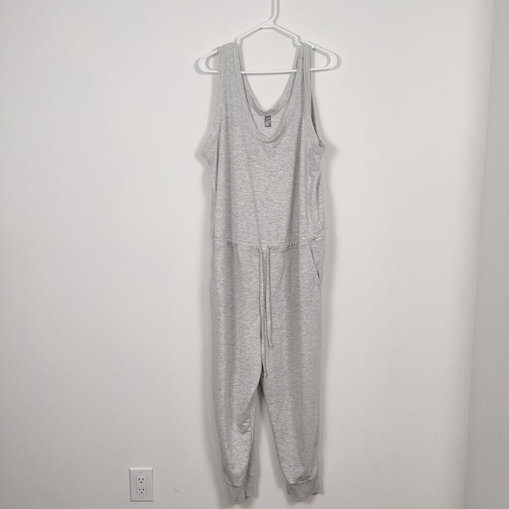 Joe Fresh Active Women's Athletic Jumpsuit in Silver Gray Size 1X Dropped Crotch